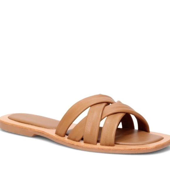Women’s Crevo Busy Tan Slide Leather Sandals Size 9 US! - Picture 1 of 9